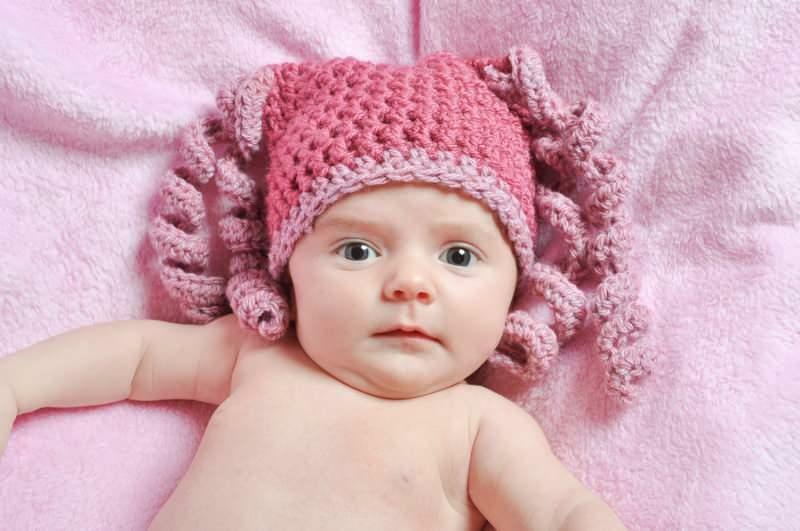 Kako narediti najlepšo otroško pleteno kapo?