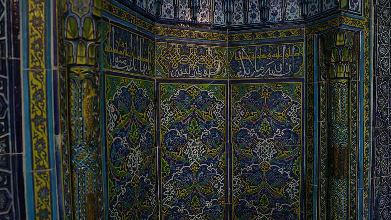 Kam in kako do mošeje Muradiye? Mojstrovina, ki nosi sledi turške ploščice