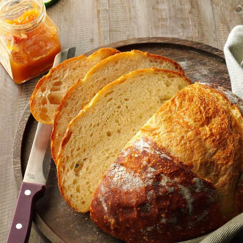 Kako narediti najlažji in najhitrejši kruh doma? Recept za kruh, ki že dolgo ne ostaja