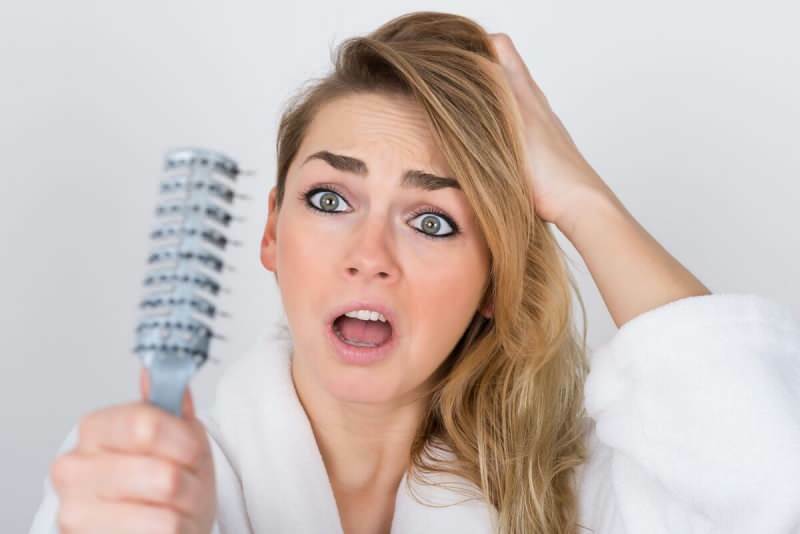 Kaj je dobro za izpadanje las?