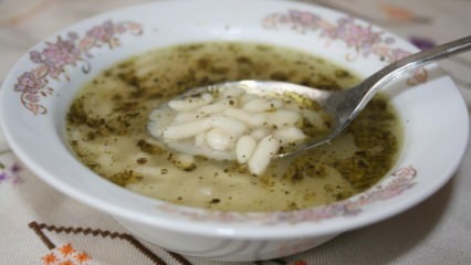 Kako narediti okusno juho iz juhe?