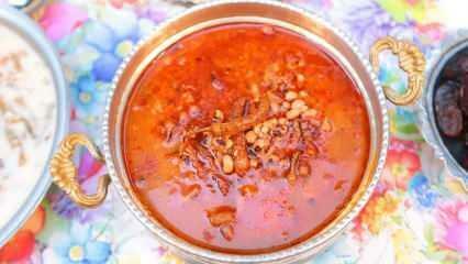 Kako pripraviti egejsko borovničevo juho? Recept za egejsko juho s črnim grahom...