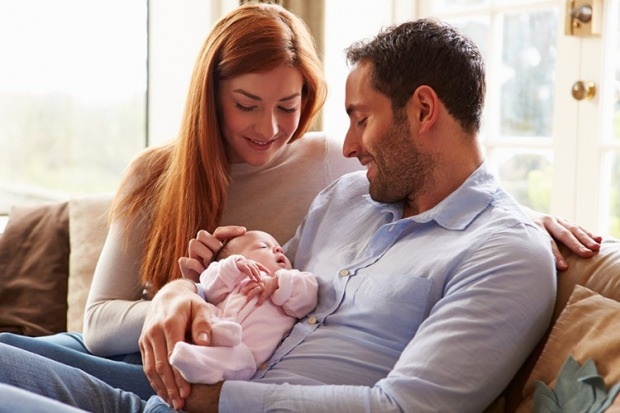Kaj je treba storiti novorojenčkom po rojstvu?