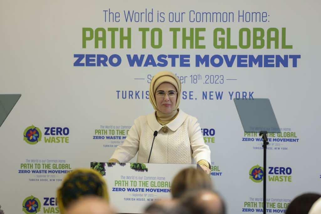 Emine Erdoğan Towards a Global Zero Waste Movement program deljenje družbenih medijev