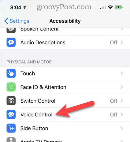 Tapnite glasovni nadzor v nastavitvah dostopnosti za iPhone