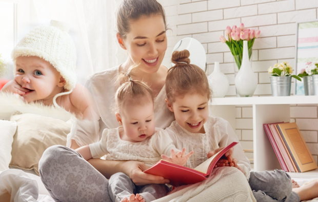 Prednosti branja knjige dojenčkom
