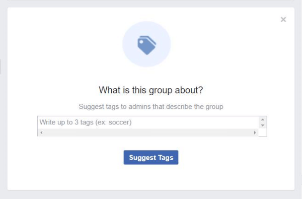Pojavno okno, ki ga najdemo v Facebook Skupinah, prosi člane, naj predlagajo oznake, ki opisujejo skupino.