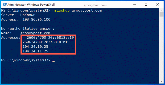 Ukaz NSlookup v Windows 10 PowerShell Window, ki prikazuje podatke o iskanju strežnika poimenovanja za Groovypost.com
