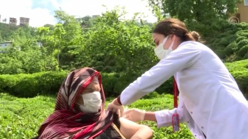 "Cepljenje" zdravstvenih delavcev se spreminja v zahtevni geografiji vzhodnega Črnega morja