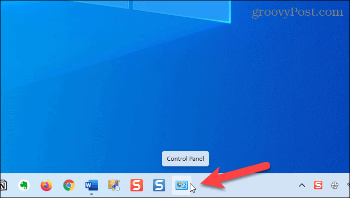 Nadzorna plošča v opravilni vrstici v sistemu Windows 11