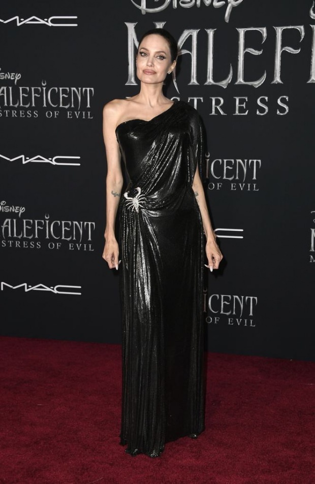 Angelina Jolie premiera v filmu Maleficent