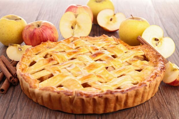 Kako narediti najlažjo jabolčno pito? Nasveti za polnjenje jabolčne pite