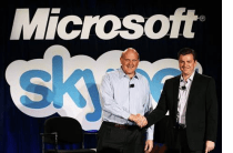 Skype je Microsoftu prodal za 8 milijard dolarjev, Steve Ballmer pa je videti ekstatično