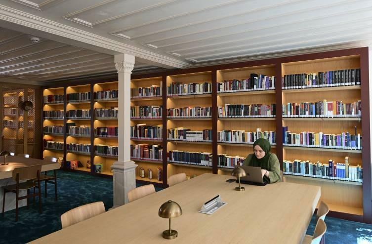 Knjižnica Ahmeta Kalyoncuja