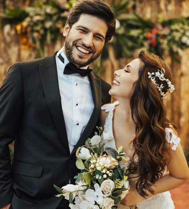 Igralec Begüm Birgören in Mehmet Cemil sta se poročila