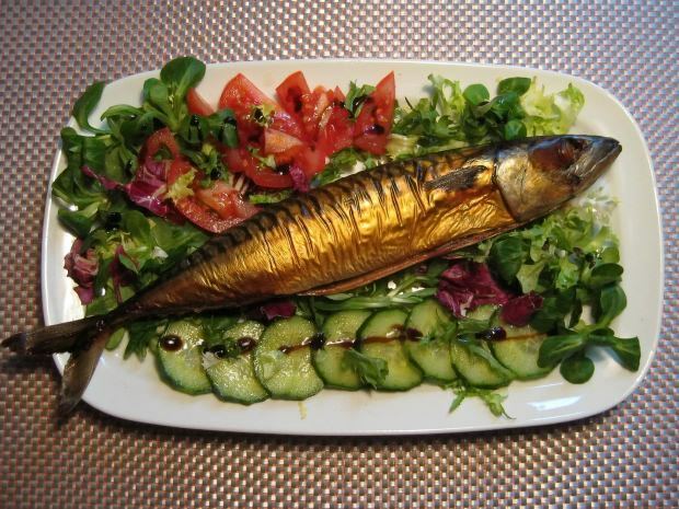 Kako kuhati ribe skuše? Recept za skušo v okusni ponvi