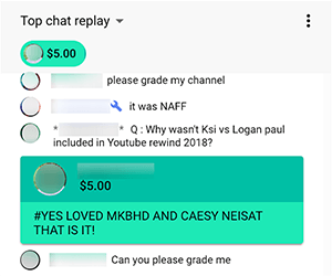 To je posnetek zaslona Super Chat iz Nimmin Live, oddaje v živo v YouTubu, ki sta jo vodila Nick Nimmin in njegov brat Dee Nimmin. Gledalec je dal 5,00 USD in komentiral: "#Yes Loved MKBHD in Caesy Neisat, to je to!"