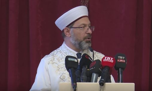 Predsednik verskih zadev Ali Erbaş