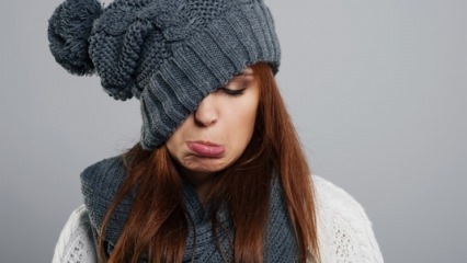 Kaj je zimska depresija? Kakšni so simptomi?