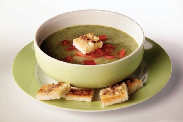 Kaj je inčunova juha in kako nastaja inčunova juha? Najlažja juha iz sardona