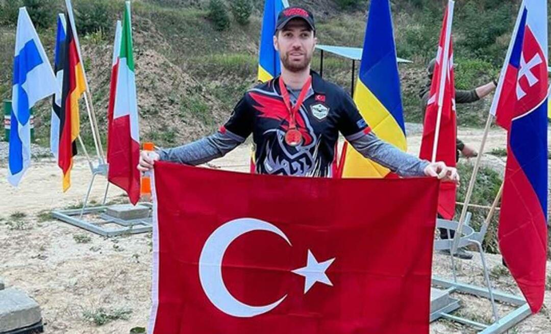 Sin Sede Sayan Oğulcan Engin ponosno maha s turško zastavo na Poljskem!