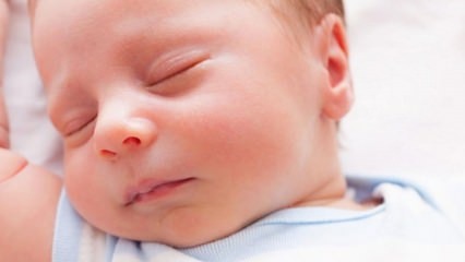 Ali se parfum razprši na dojenčke? 26 alergenih snovi, ki se jim je treba izogibati