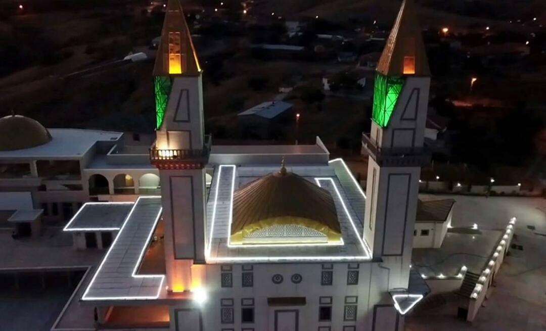 Mošeja v Kırıkkaleju, kjer je besedo Allah mogoče videti iz ptičje perspektive, je dokončana.