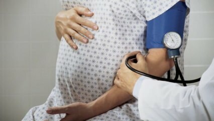 Kakšen mora biti krvni tlak med nosečnostjo? Simptomi visokega krvnega tlaka in padca med nosečnostjo