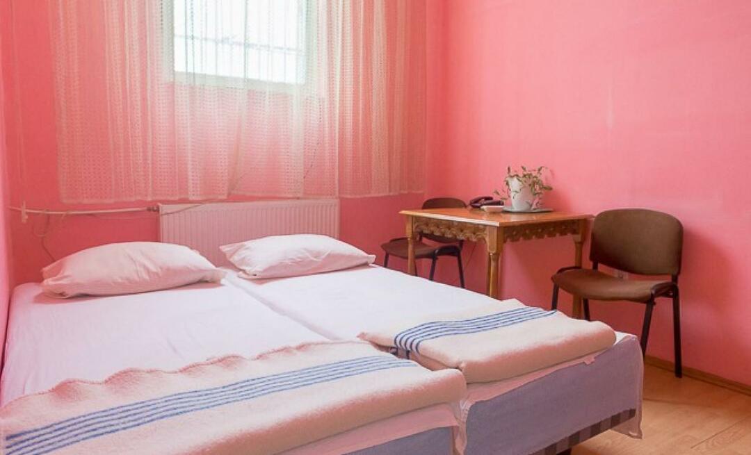 Zasebnost v zaporih: Kaj je aplikacija "Pink Room"? Kako prijaviti Pink Room?