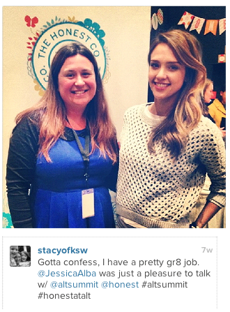 Stacy Teet in Jessica Alba