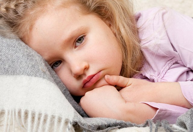 Zimske bolezni hranite stran od svojega otroka!
