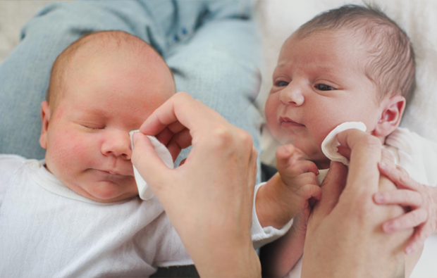 Kako nastane očesni zastoj pri dojenčkih?