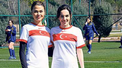 Yağmur Tanrısevsin in Aslıhan Karalar sta odigrala posebno tekmo z žensko nogometno reprezentanco!