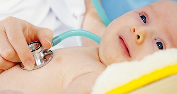 Simptomi prirojene srčne bolezni pri dojenčkih