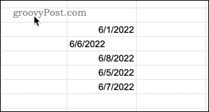 Primeri poravnanih datumov v Google Preglednicah