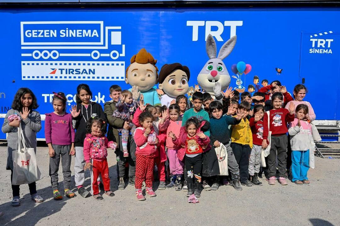 Kino TRT Gezen je narisal nasmeh na obraze žrtev potresa
