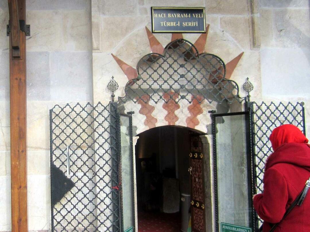 Grobna vrata Haci Bayram-i Veli