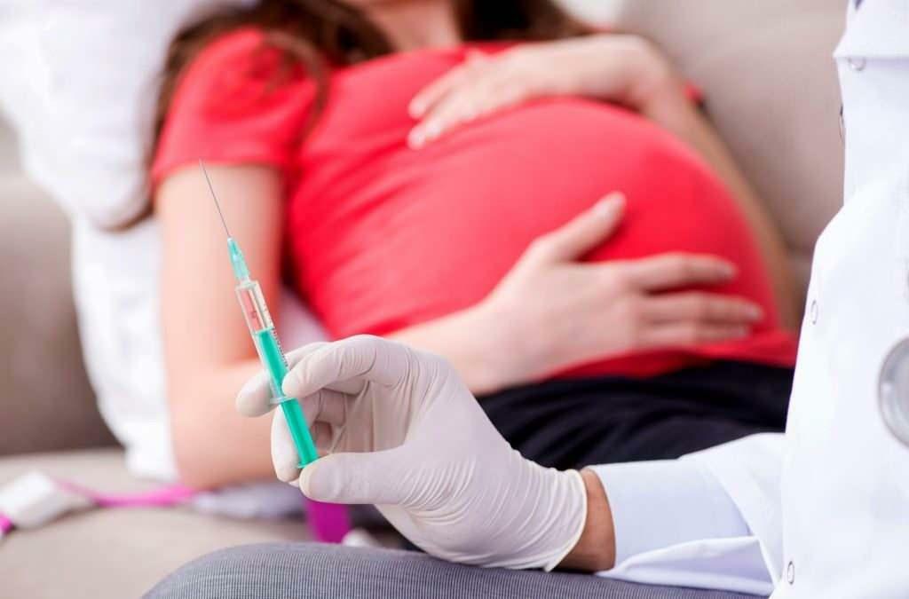 V katerih mesecih nosečnosti je treba cepiti proti gripi?