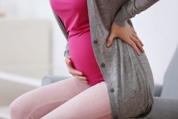 Bolečine v pasu med nosečnostjo