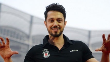 Težki trenutki Murata Boza, ki je stopil na oder na proslavi prvenstva Beşiktaşa!