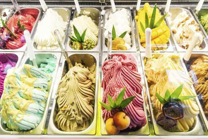 Kakšna je razlika med sladoledom in italijanskim gelatom?