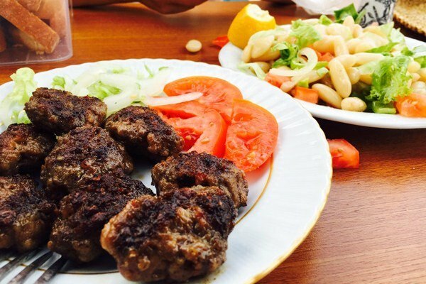 Restavracija z mesno žogo Dobro Doşli Rumeli