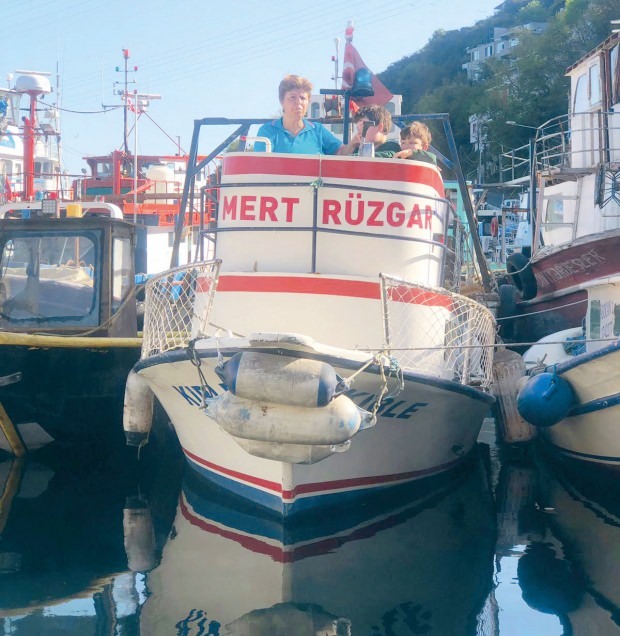 Prva in edina ženska ribolov v Turčiji: Necla glava!