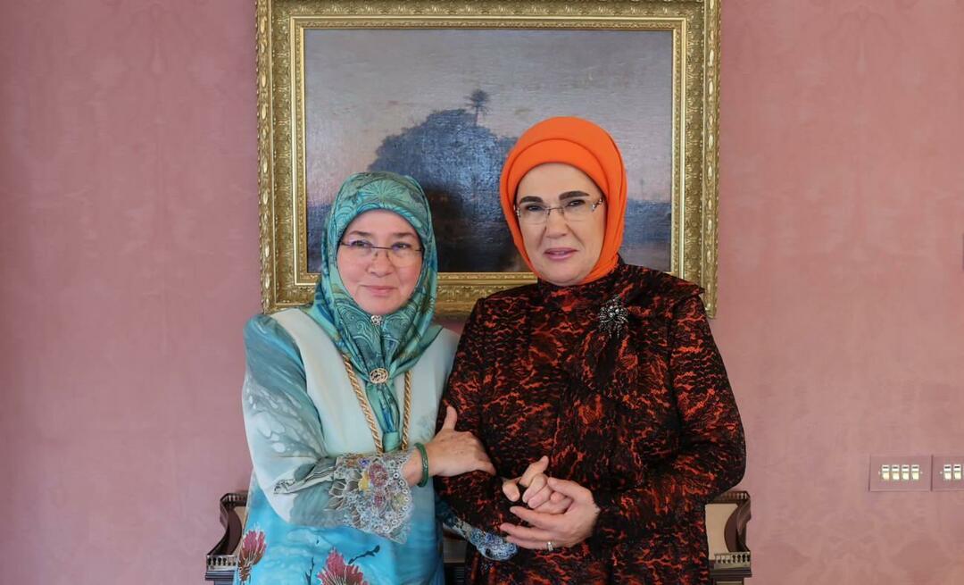 Prva dama Erdoğan se je srečala z malezijsko kraljico!