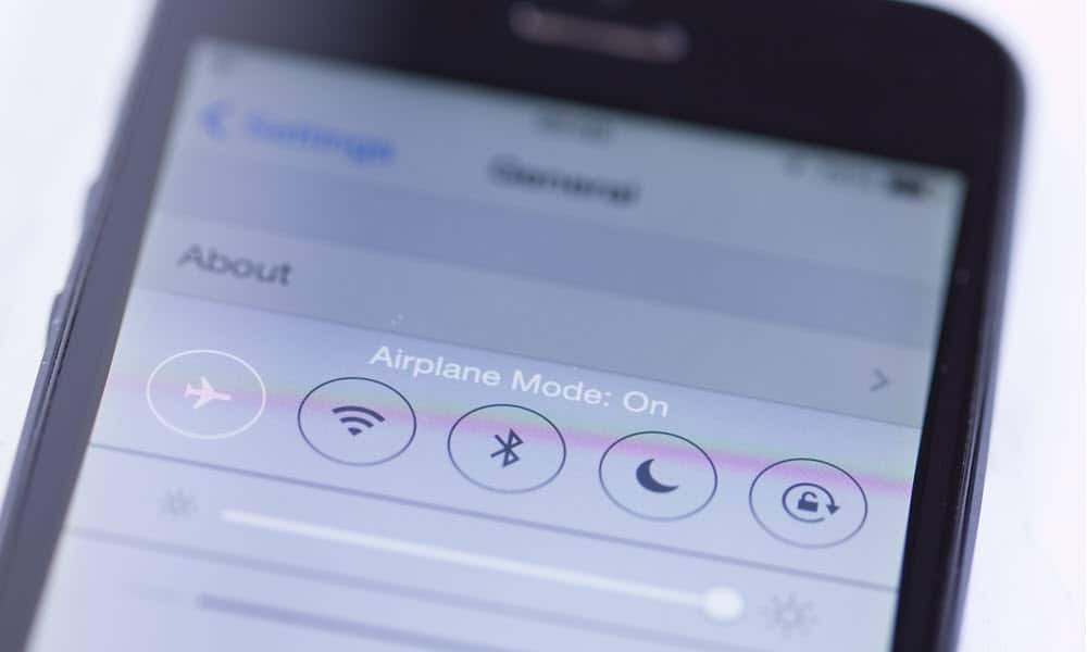 Kako omogočiti ali onemogočiti letalski način v sistemu Android ali iPhone