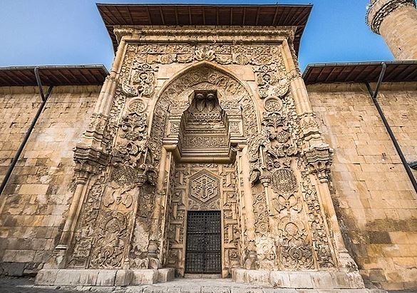Velika džamija Divrigi - Nebeska vrata