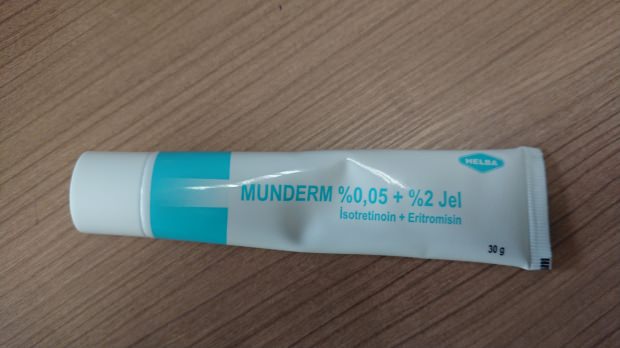 Kaj počne Munderm gel? Kako uporabljati Munderm gel? Munderm Gel cena