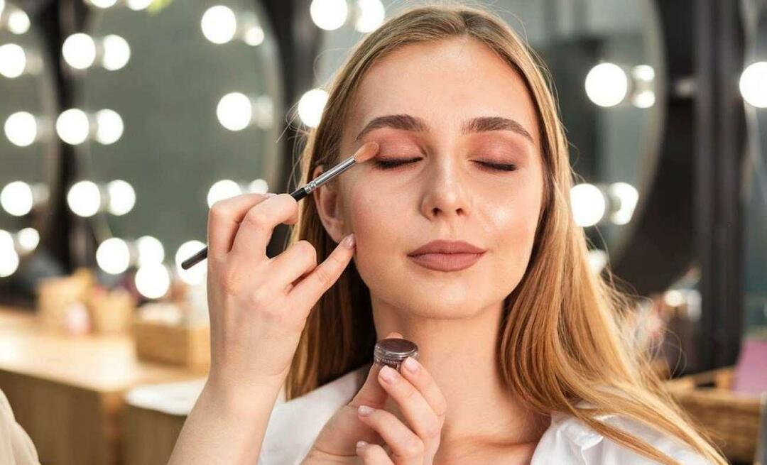 Kako narediti popoln make-up? Sijajte ves dan z 10 izdelki