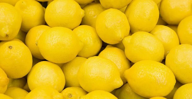 Čiščenje kože z limono