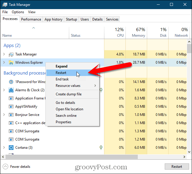 Z desno miškino tipko kliknite postopek Windows Explorer in v upravitelju opravil Windows 10 izberite Restart